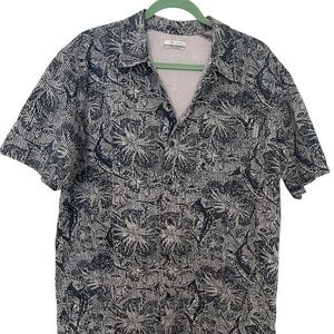 Columbia PFG Short Sleeve Navy and White Casual Button Down Shirt Fish Print M